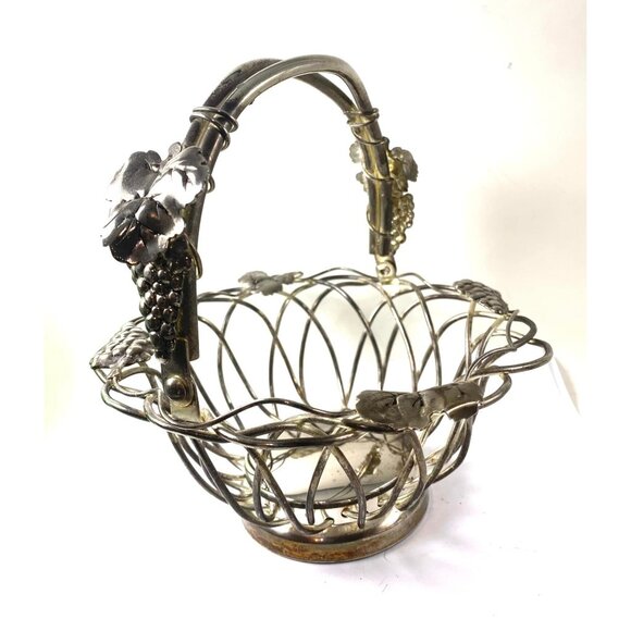 Godinger Silver Plated Wire Wine Basket With Grape & Leaf Design - Picture 2 of 7